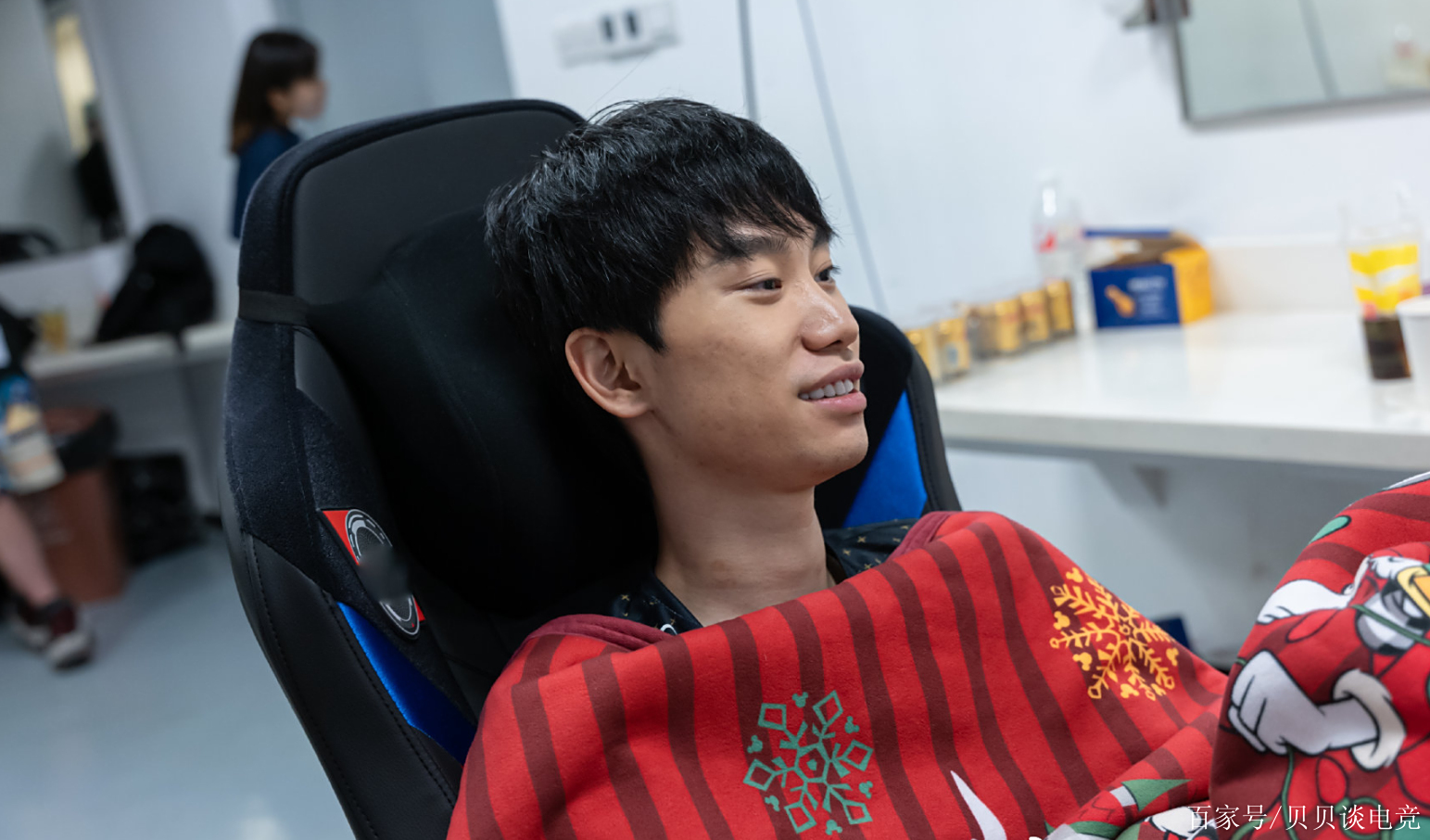 FPX力克EDG，369拿下关键大龙强强对话淘汰赛，点燃全场激情