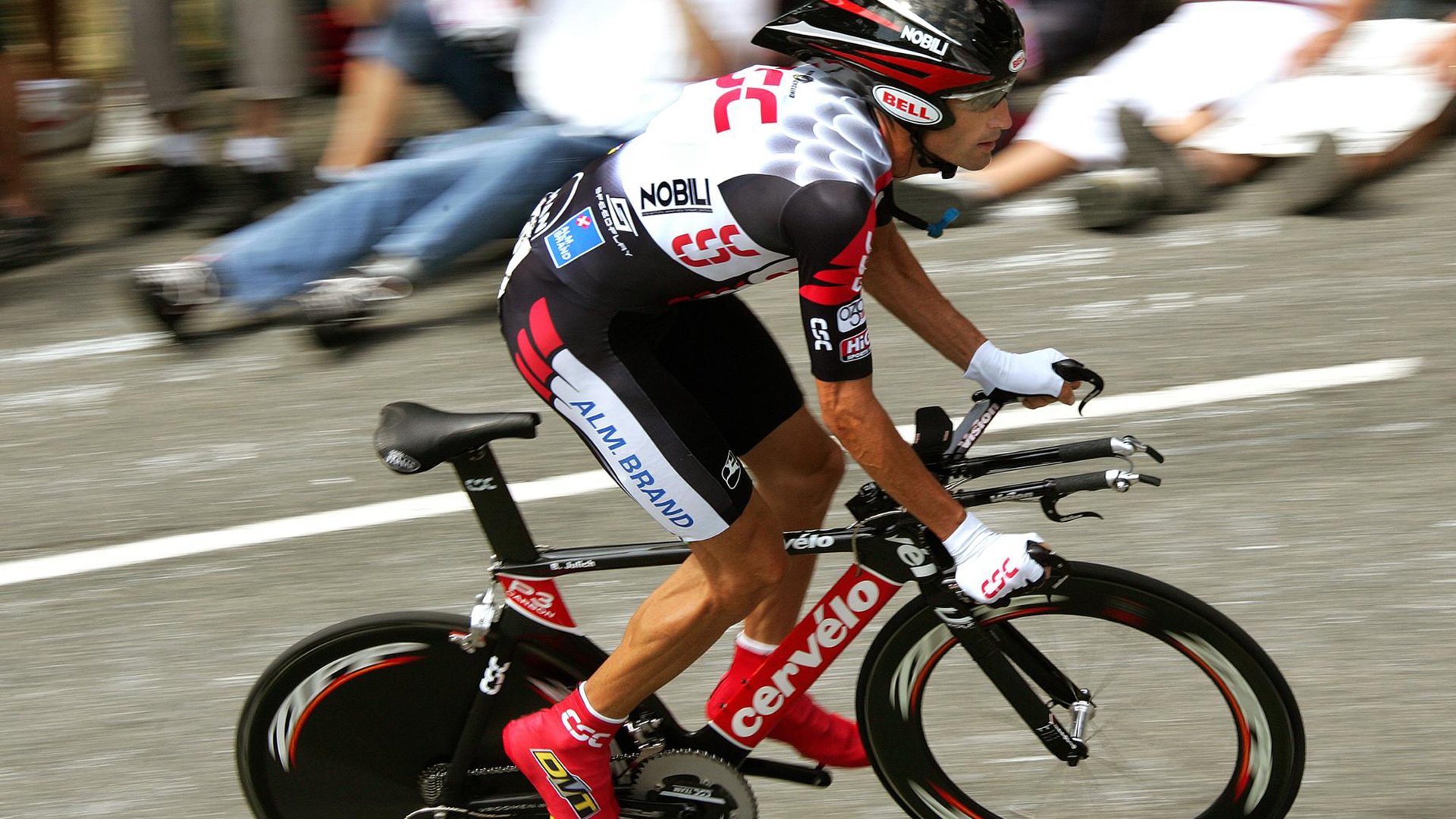 当亚洲皮肤裹着西方骨头，孙兴慜的怒吼与莱比锡红牛的欧洲式胜利